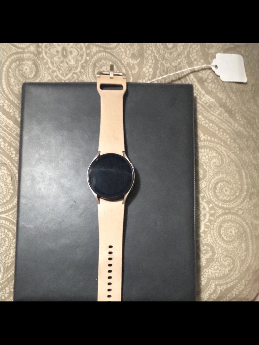 Samsung Round Smartwatch with Beige Leather Strap. No charger.